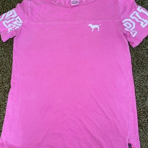 VS Pink short sleeve shirt size xs